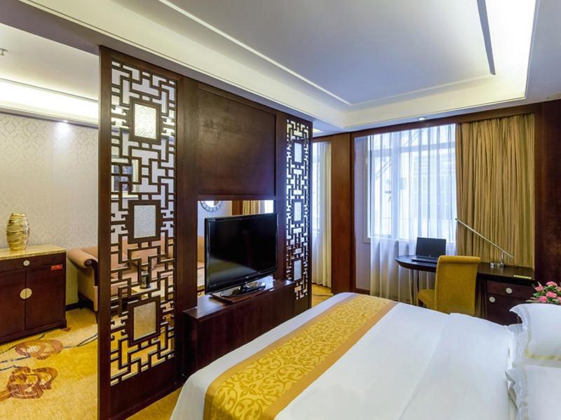 Vienna Hotel Lufeng Peopole Road Luaran gambar